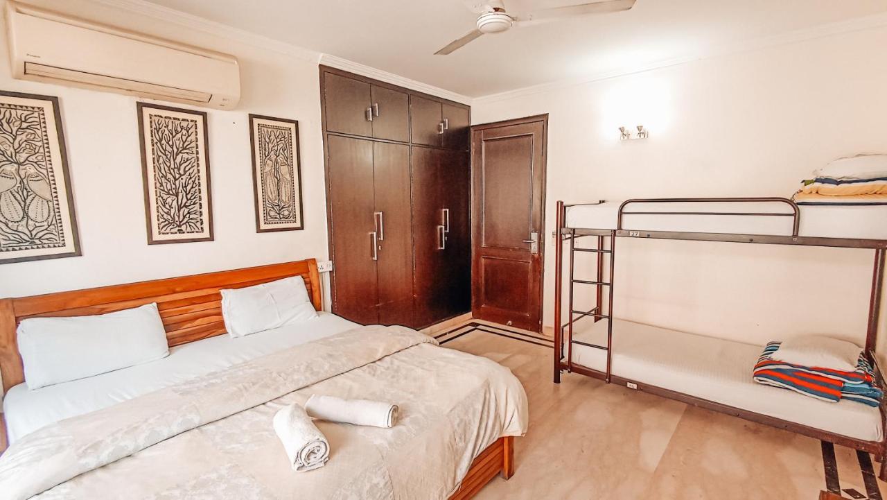 Madpackers Delhi Hostel Ню Делхи Екстериор снимка