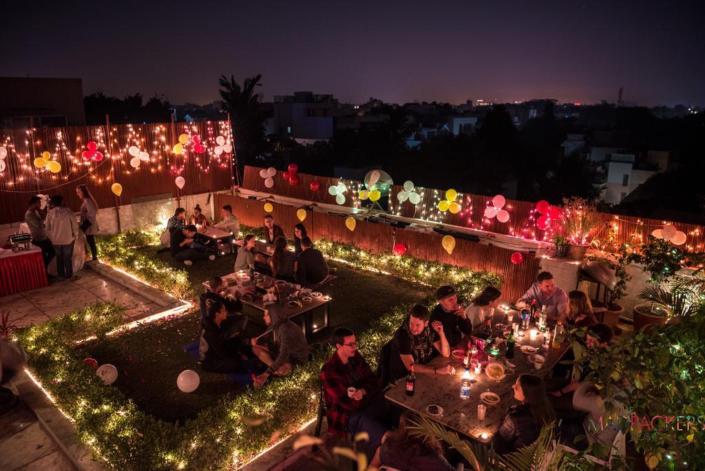 Madpackers Delhi Hostel Ню Делхи Екстериор снимка