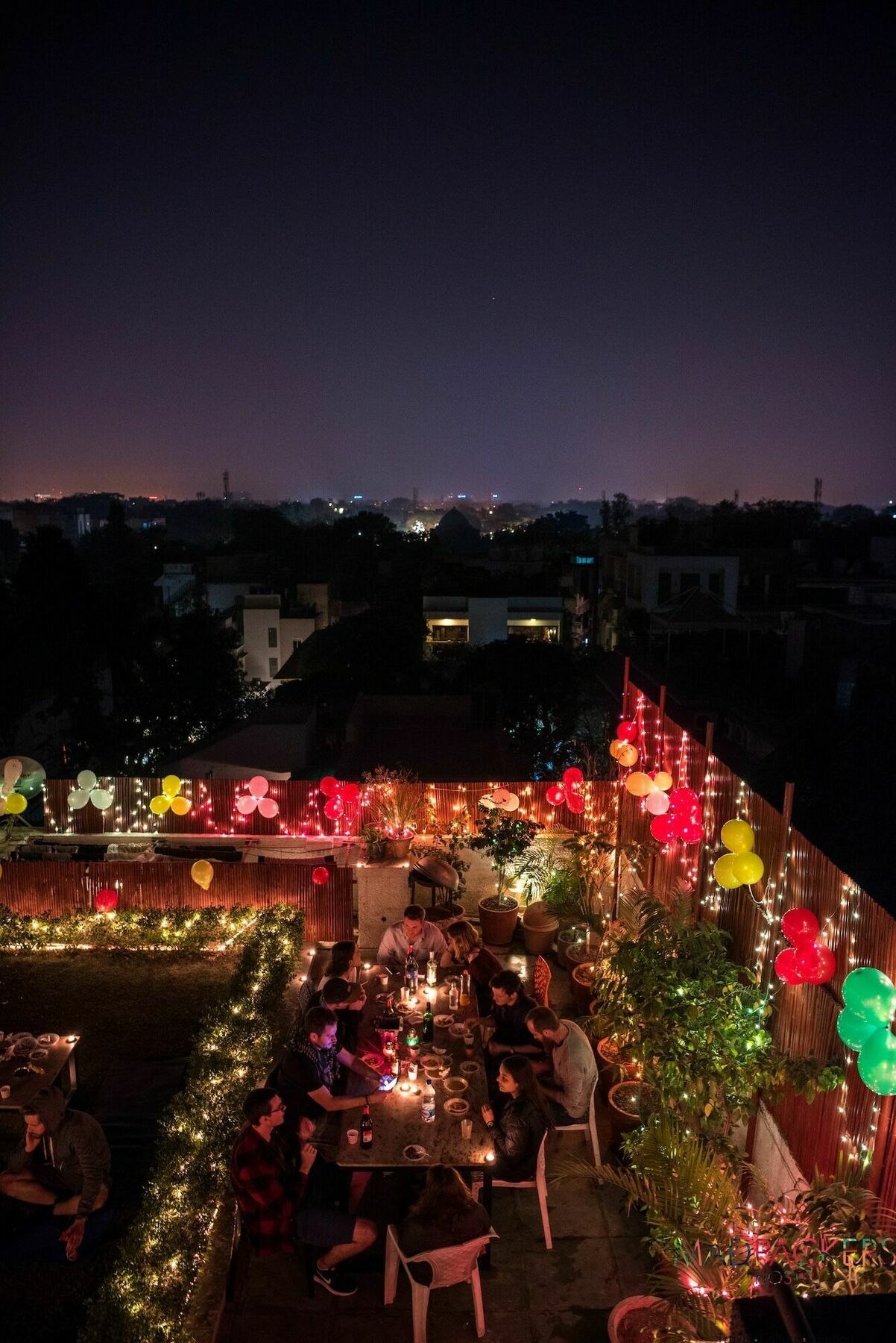 Madpackers Delhi Hostel Ню Делхи Екстериор снимка
